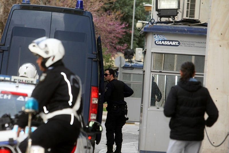 Τραυματισμός μαθητών από συμπλοκή στο 1ο ΕΠΑΛ Λαυρίου και σύλληψη του δράστη