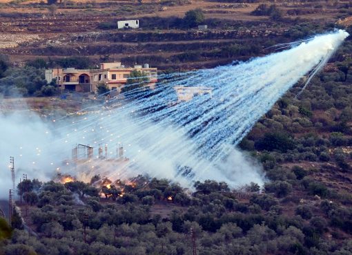 Η χρήση βομβών φωσφόρου από το Ισραήλ καταγγέλλεται από τον Λίβανο