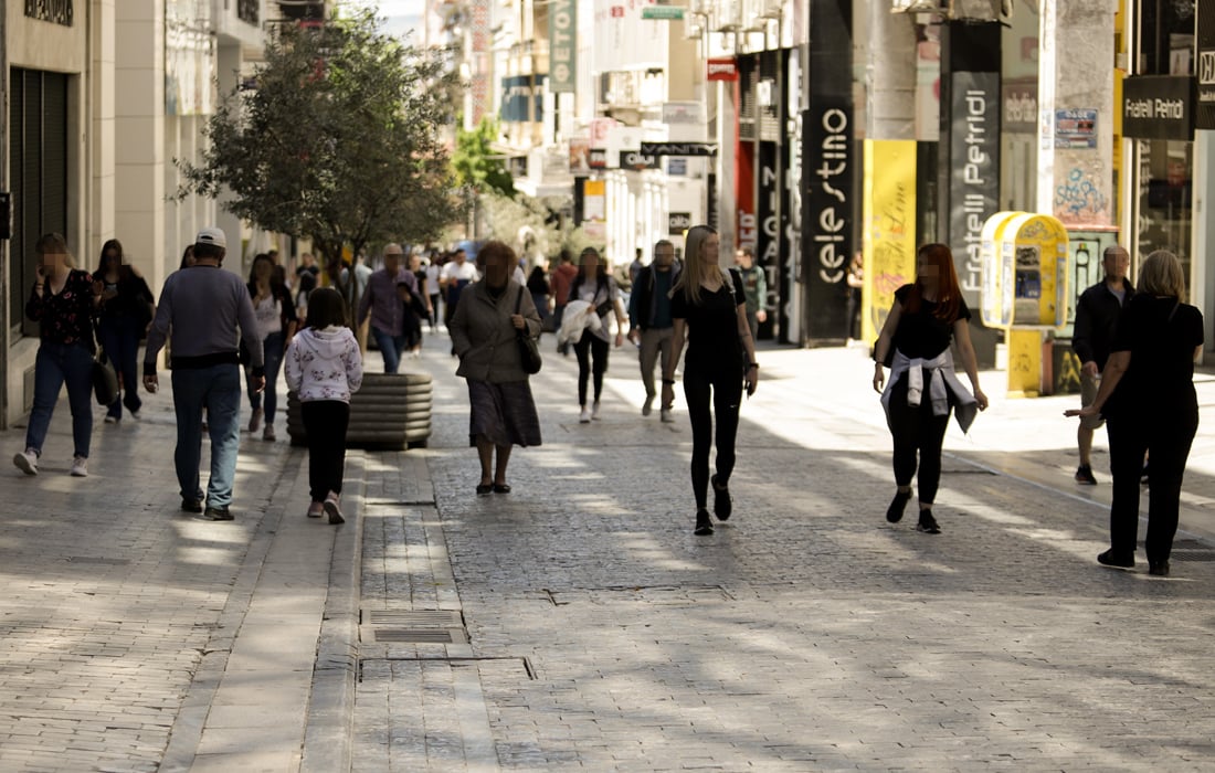 Η Υπογεννητικότητα Απειλεί τη Βιωσιμότητα των Χωριών στην Ελλάδα